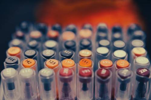 «الداخلية» تقرر السماح لـ 210 مواطنًا مصريًا بالحصول على جنسيات أجنبية - المصدر